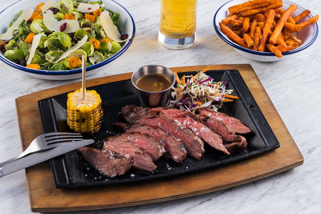 Discover the Best Evening Brunches in Dubai