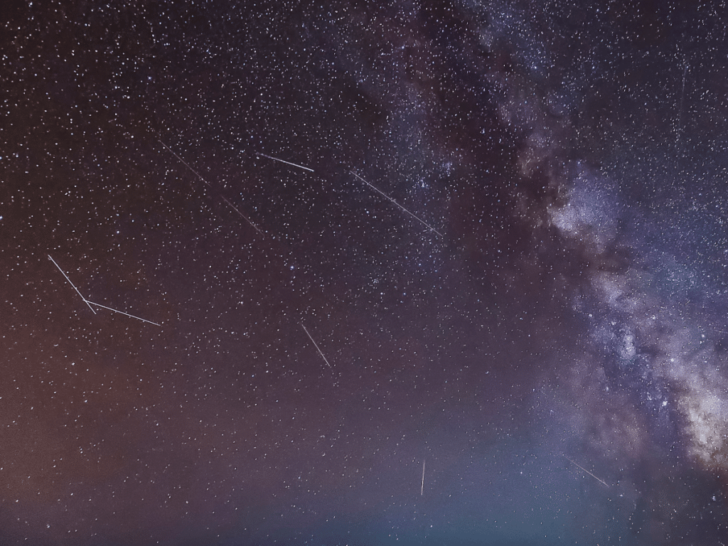 Top Stargazing Locations for Planetary Alignment in Dubai and Beyond